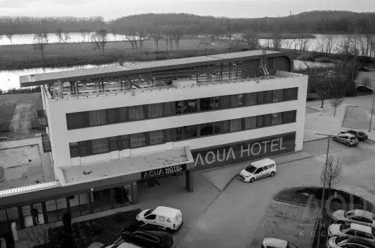 Aqua Hotel - Karcsony (min. 1 j)