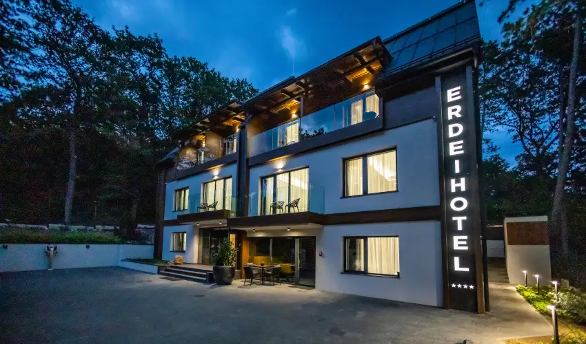 4 vszak Erdeihotel Mtrafred - Karcsony (min. 2 j)