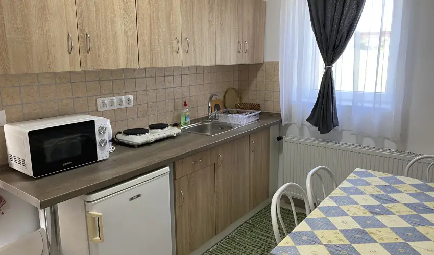 Aba - B�be Vend�gh�z Zalaszentiv�n - Kar�csony 