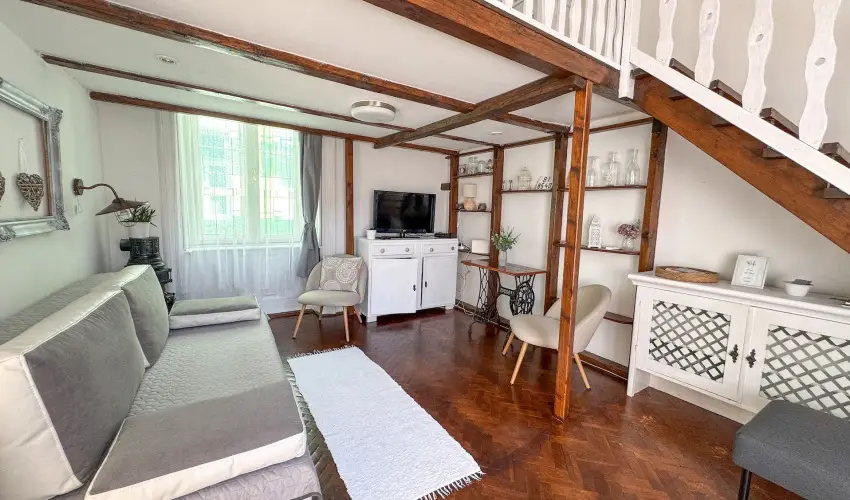 Agria Vintage Apartman Eger - Karcsony