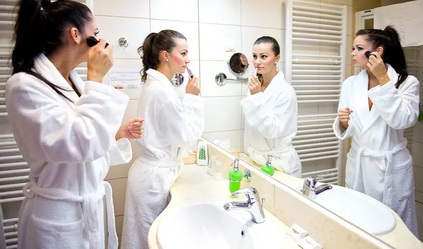 Airport Hotel Budapest Vecss - Karcsony (min. 2 j)