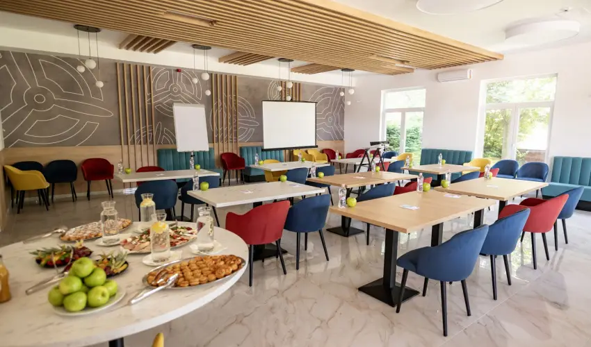 Airport Hotel Budapest Vecss - Karcsony (min. 2 j)