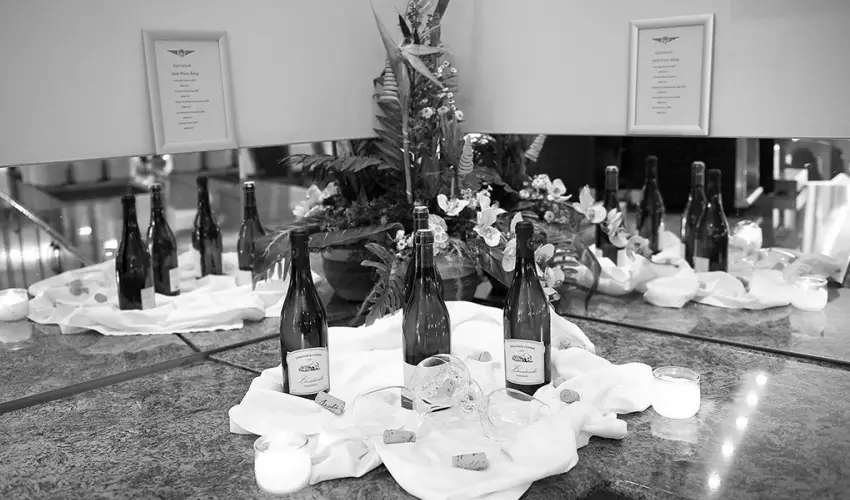 Airport Hotel Budapest Vecs�s - Kar�csony - teljes el�refizet�ssel (min. 2 �j)