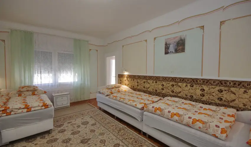 Amlia Apartman Gyula - Karcsony (min. 2 j)