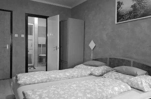 Andrea & M�nika Apartman 2 - Kar�csony (min. 6 �j)