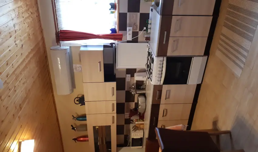 Andrea Vendghz Kehidakustny - Karcsony (min. 2 j)