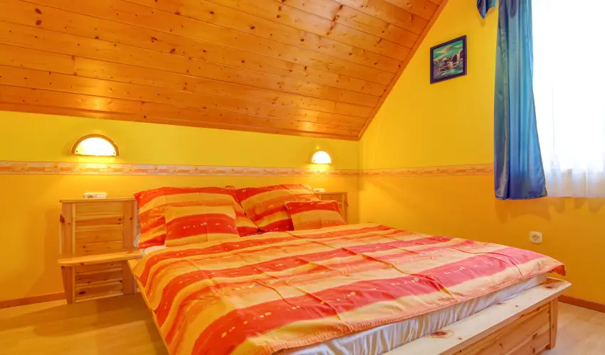 Andrea Villa Hvz - Karcsony (min. 2 j)