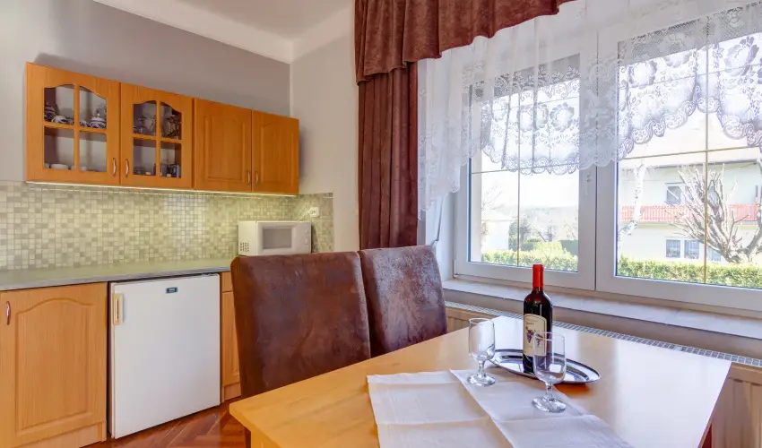 Andrea Villa Hvz - Karcsony (min. 2 j)