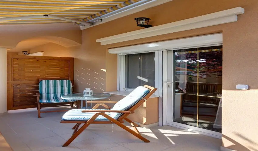 Andrea Villa Hvz - Karcsony (min. 2 j)