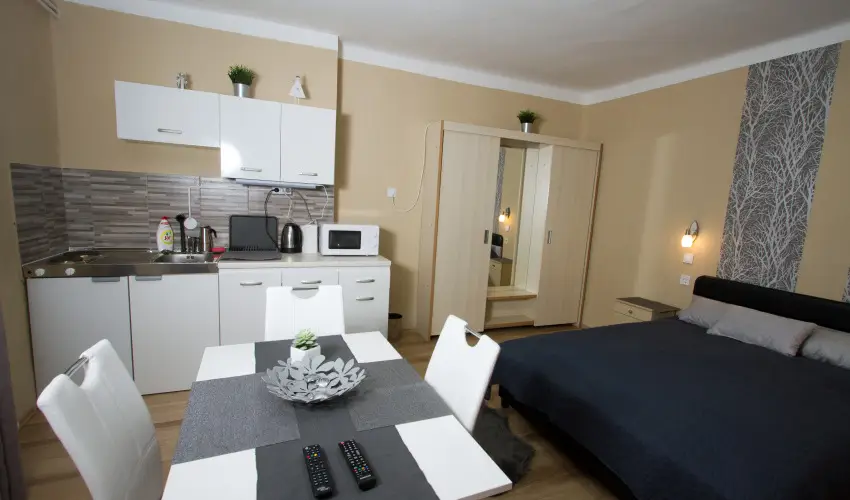 Angyal Apartman Cserkeszl - Karcsony (min. 3 j)
