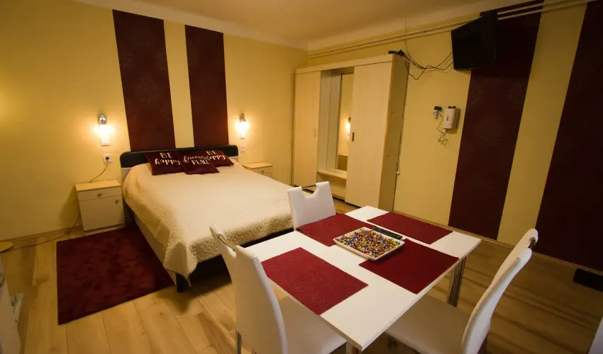 Angyal Apartman Cserkeszl - Karcsony (min. 3 j)