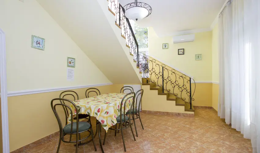 Anna Vendghz Hajdszoboszl - Karcsony (min. 3 j)