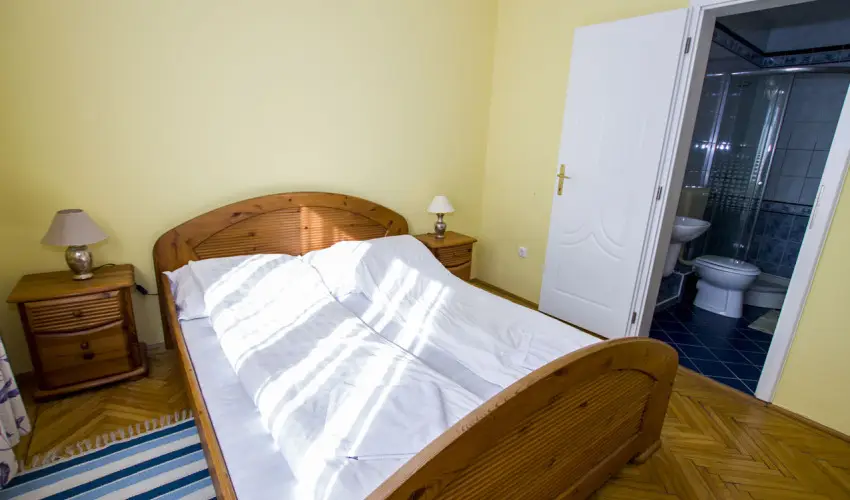 Anna Vendghz Hajdszoboszl - Karcsony (min. 3 j)