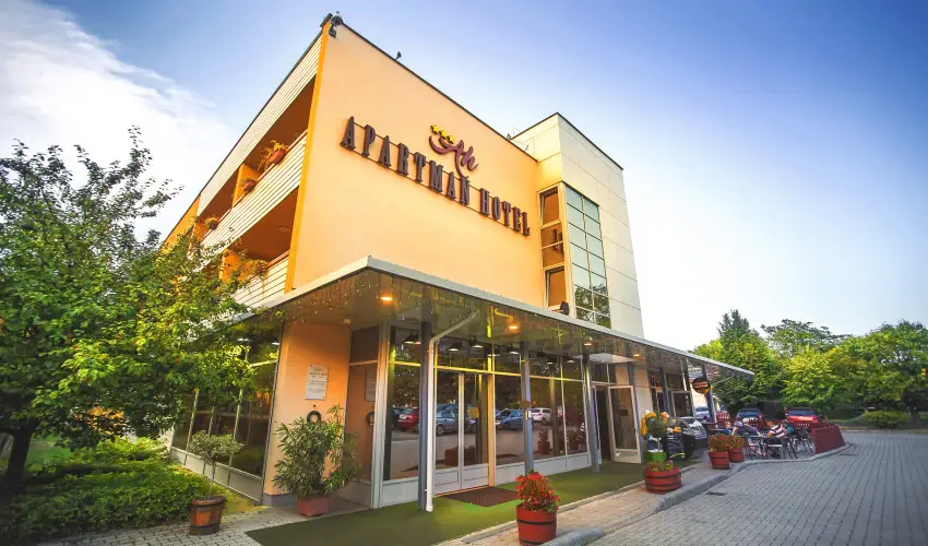 Apartman Hotel Bk, Bkfrd - Karcsony