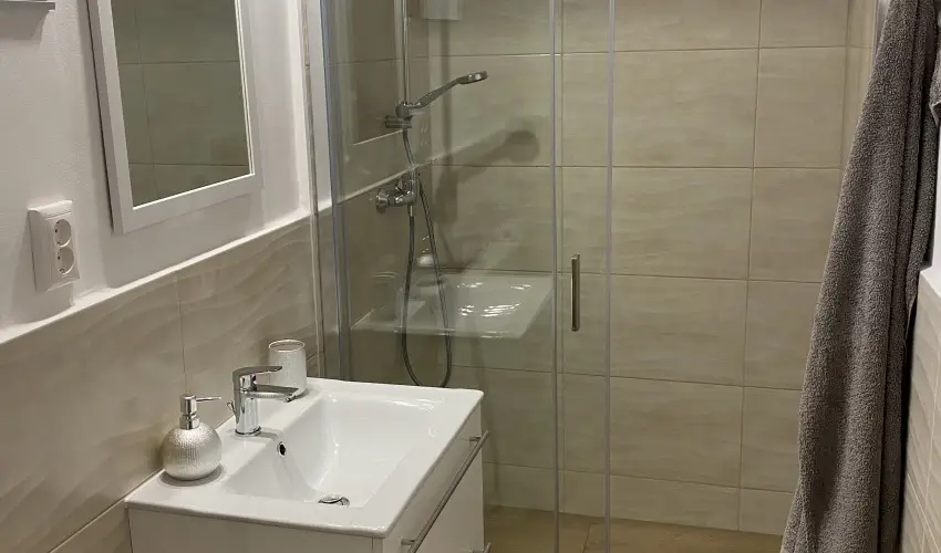 Apartman Szanyi Bk, Bkfrd - Karcsony (min. 2 j)