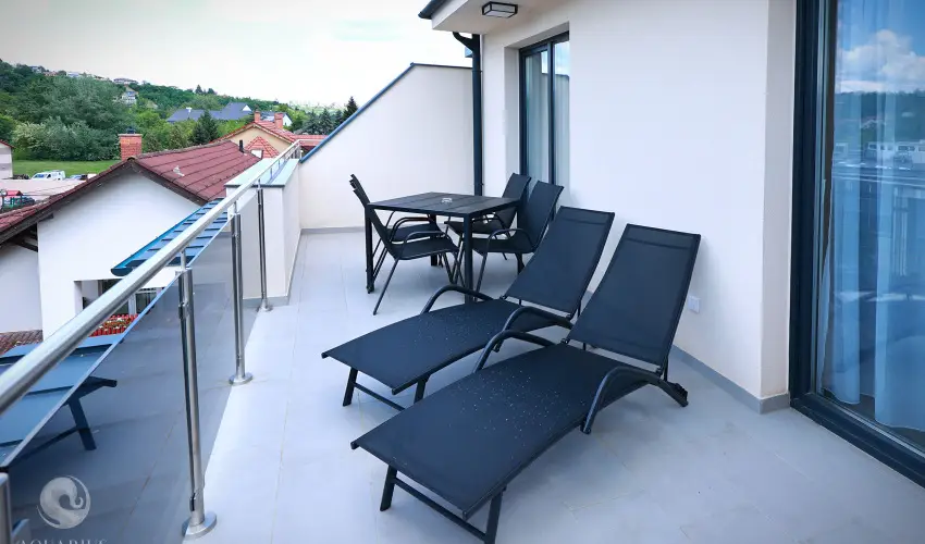 Aquarius Apartments Miskolctapolca - Karcsony