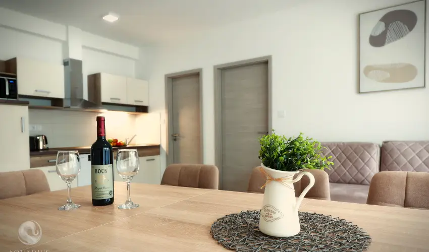 Aquarius Apartments Miskolctapolca - Karcsony