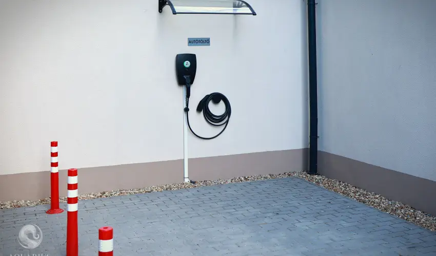 Aquarius Apartments Miskolctapolca - Karcsony