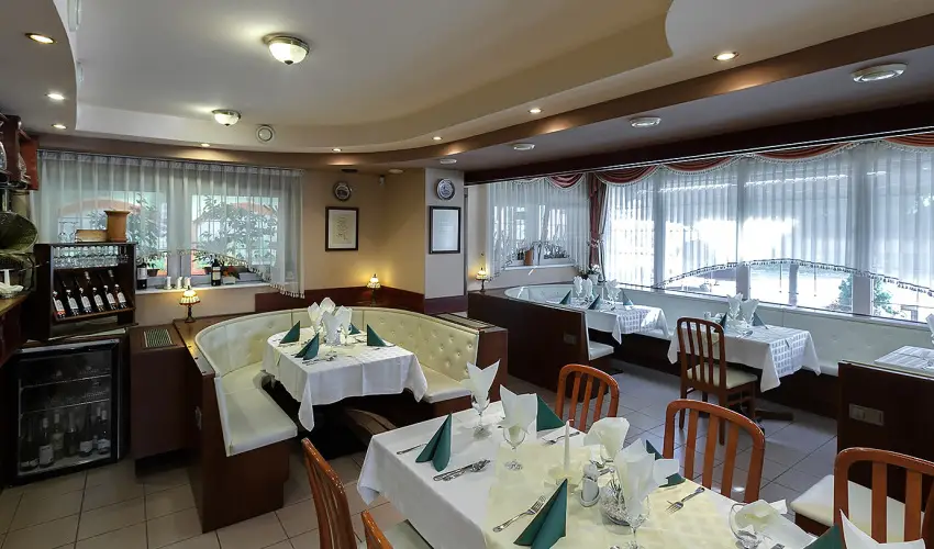 Aranypatk� Panzi� Gy�r�jbar�t - Kar�csony