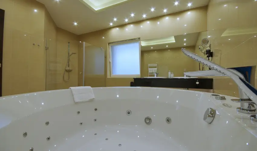 Arcanum Hotel Bkscsaba - Karcsony (min. 2 j)