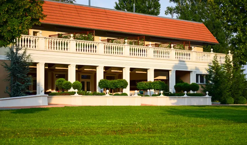 Arcanum Hotel Bkscsaba - Karcsony (min. 2 j)