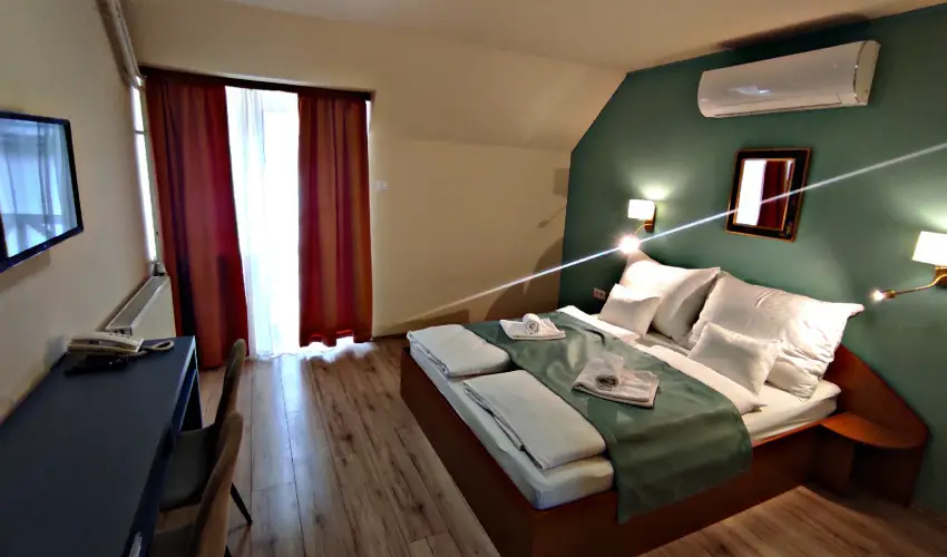 trium Hotel Harkny - Karcsony