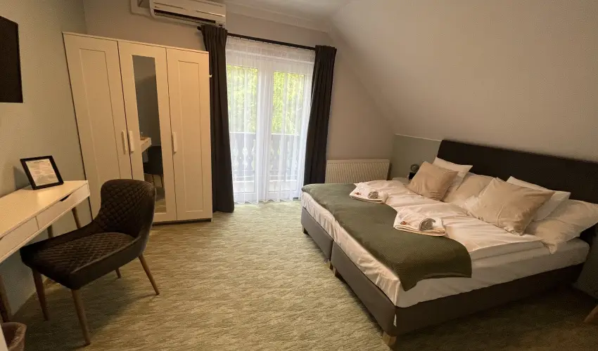 Aventurin House Rvflp - Karcsony (min. 2 j)