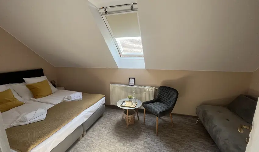 Aventurin House Rvflp - Karcsony (min. 2 j)