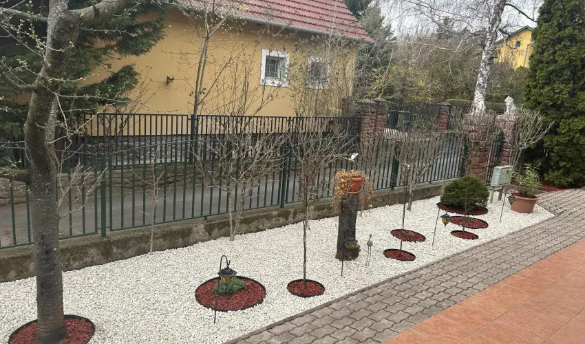 Aventurin House Rvflp - Karcsony (min. 2 j)