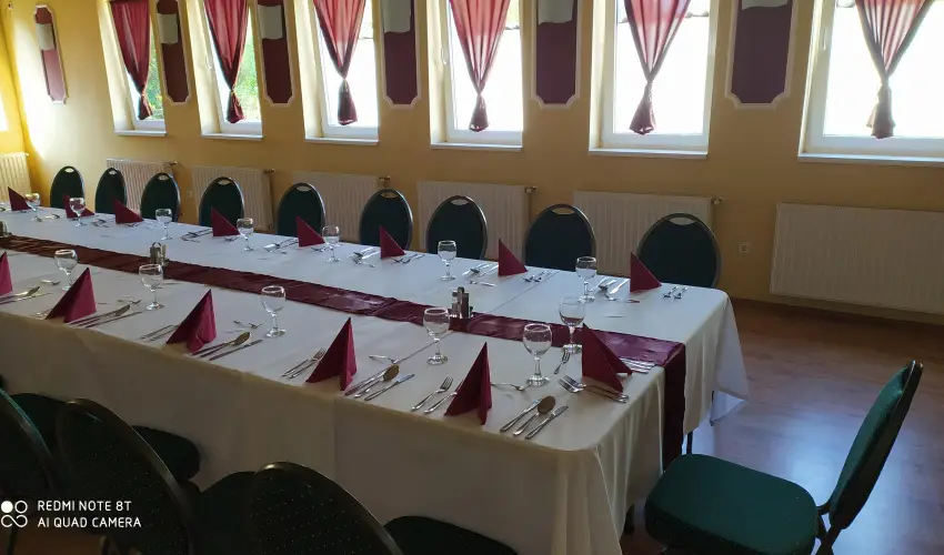 Bacchus Panzi Eger - Karcsony