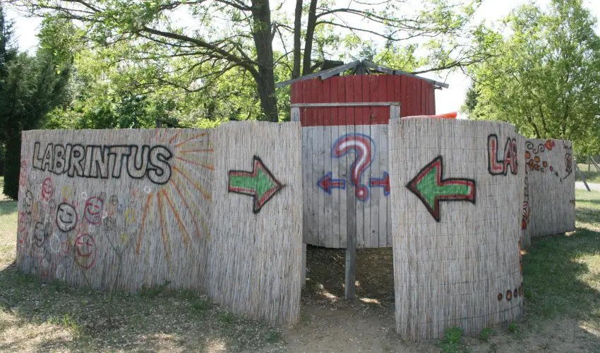 Bagolyvár Inárcs Inárcs - Karácsony