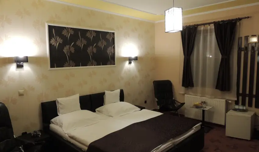 Bajor Panzi Aparthotel Bk, Bkfrd - Karcsony