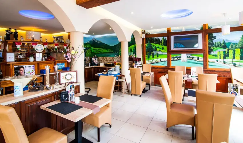 Bajor Panzi Aparthotel Bk, Bkfrd - Karcsony