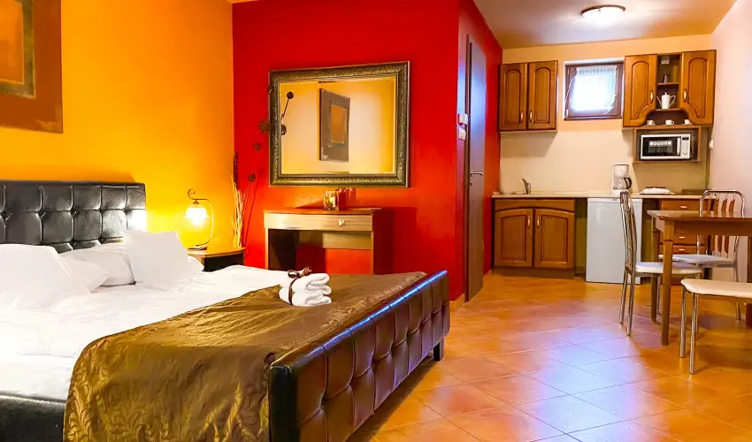 Bajor Panzi Aparthotel Bk, Bkfrd - Karcsony