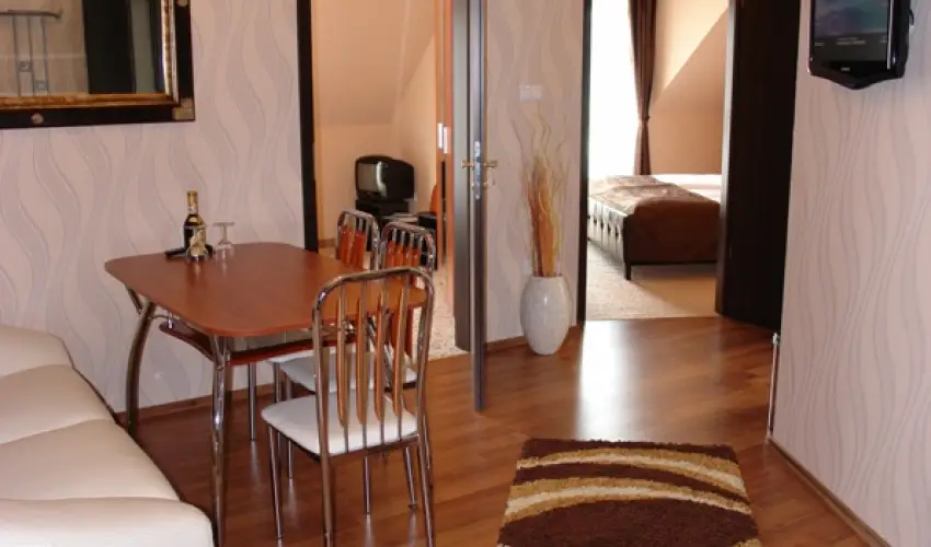 Bajor Panzi Aparthotel Bk, Bkfrd - Karcsony