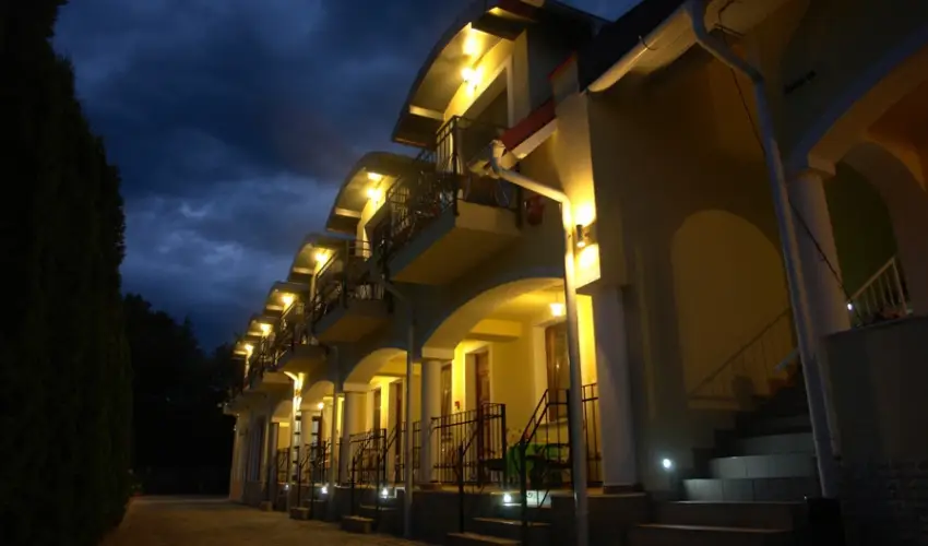 Bajor Panzi Aparthotel Bk, Bkfrd - Karcsony