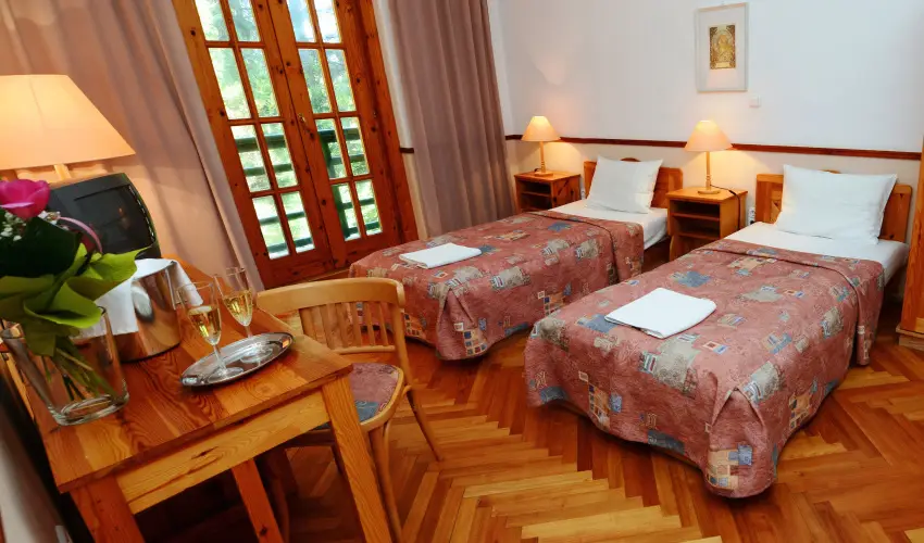 Hotel Bakony Bakonybl - Karcsony (min. 2 j)