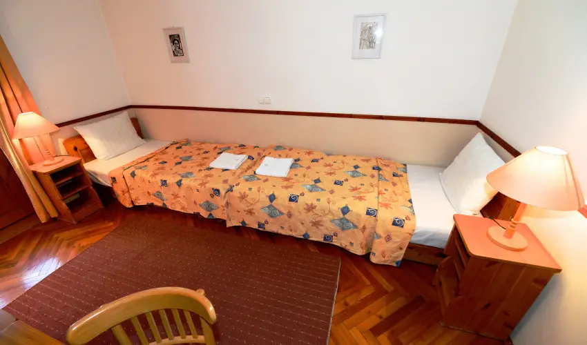 Hotel Bakony Bakonybl - Karcsony (min. 2 j)