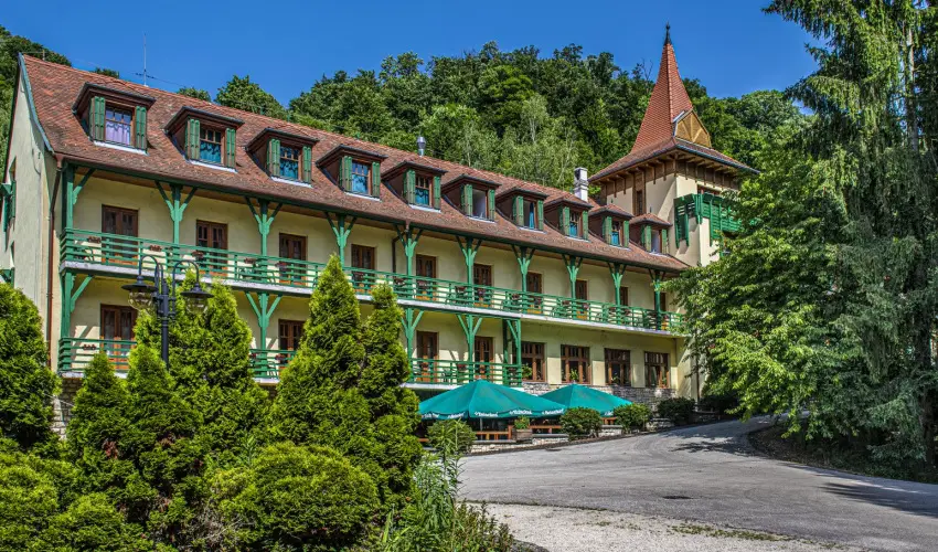 Hotel Bakony Bakonybl - Karcsony (min. 2 j)