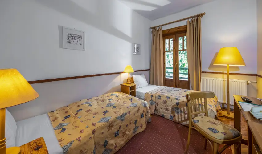 Hotel Bakony Bakonybl - Karcsony (min. 2 j)