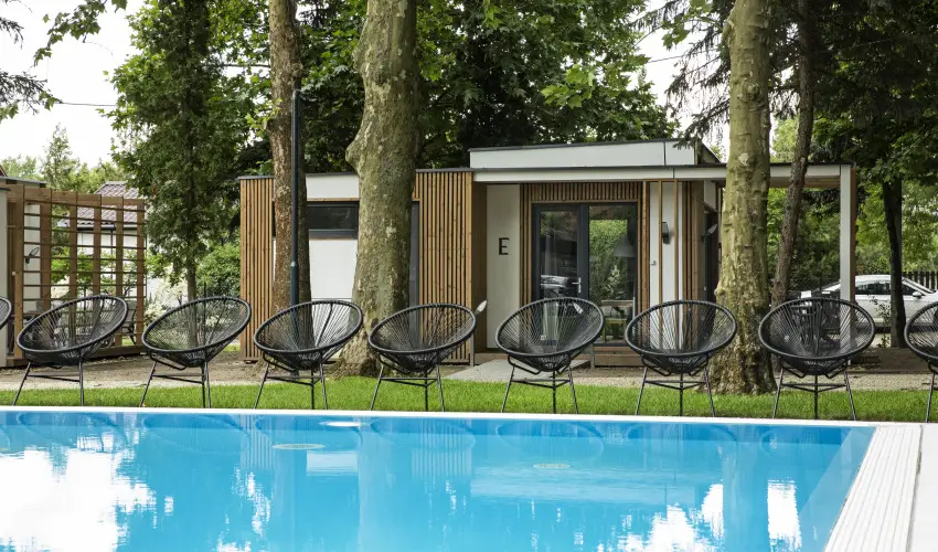 Barack Thermal Apartmanok Tiszakcske - Karcsony