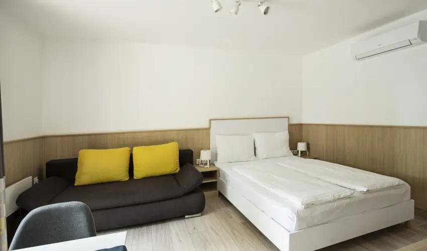 Barack Thermal Apartmanok Tiszakcske - Karcsony