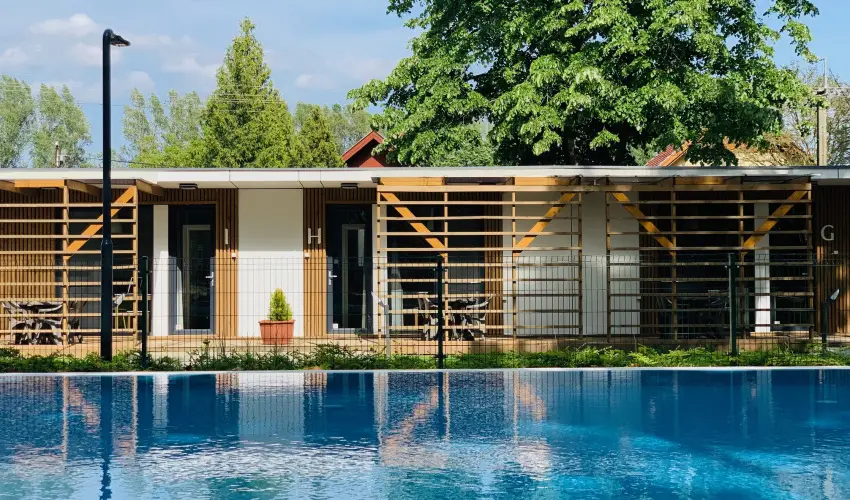 Barack Thermal Apartmanok Tiszakcske - Karcsony