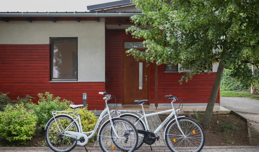 Barack Thermal Apartmanok Tiszakcske - Karcsony