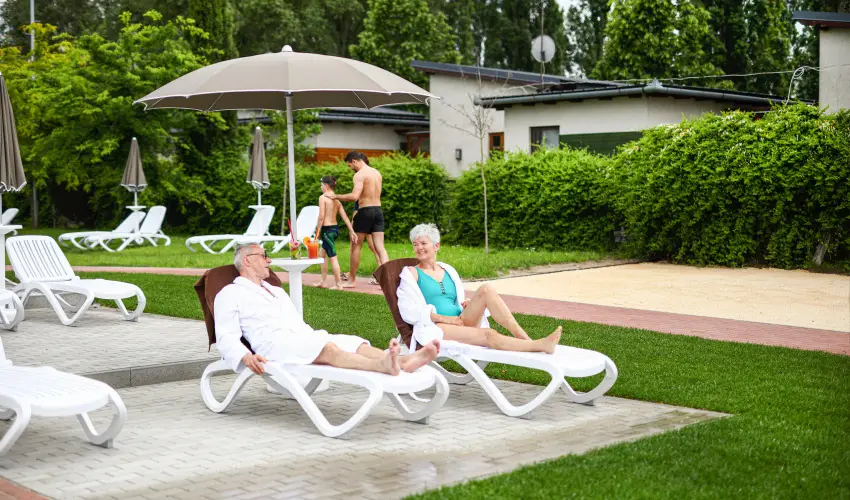 Barack Thermal Apartmanok Tiszakcske - Karcsony