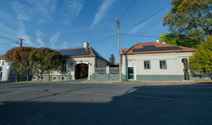 Barka Galria Hotel s tterem Tllya - Karcsony