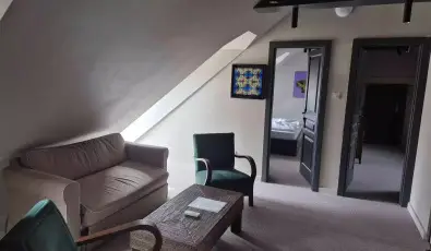 Barka Galria Hotel s tterem Tllya