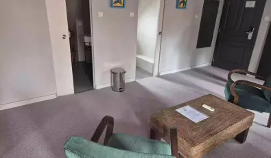 Barka Galria Hotel s tterem Tllya