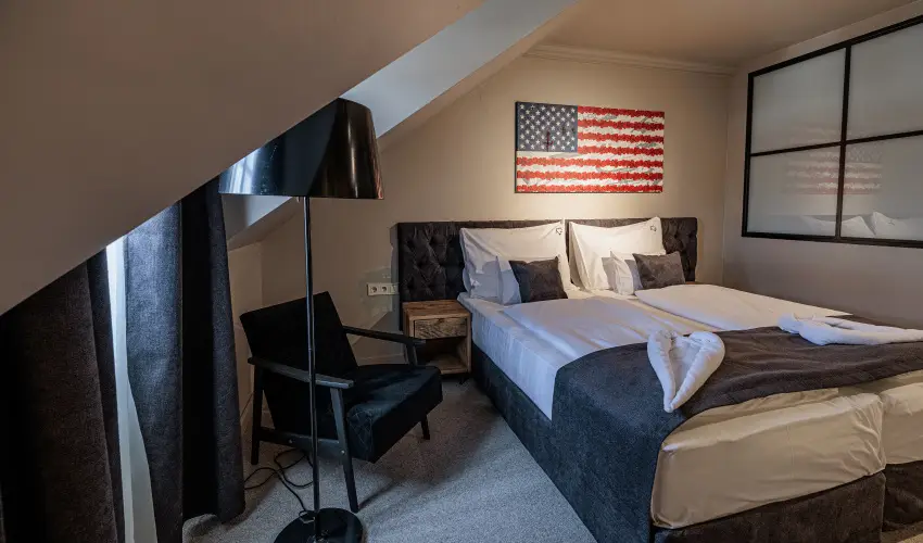 Barka Galria Hotel s tterem Tllya - Karcsony