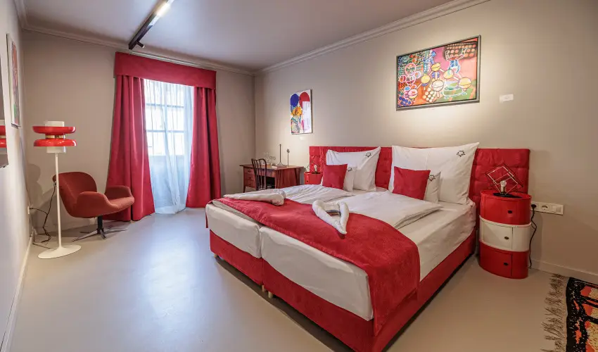 Barka Galria Hotel s tterem Tllya - Karcsony